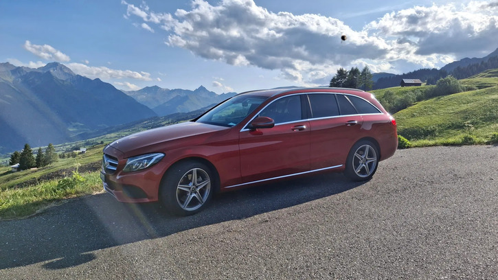 Mercedes-Benz C-Klasse S205 Kombi C 250 d Swiss Star 4matic Mercedes-Benz C-Klasse S205 Kombi C 250 d Swiss Star 4matic