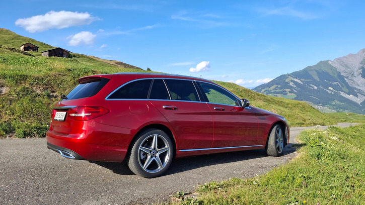 Mercedes-Benz C-Klasse S205 Kombi C 250 d Swiss Star 4matic