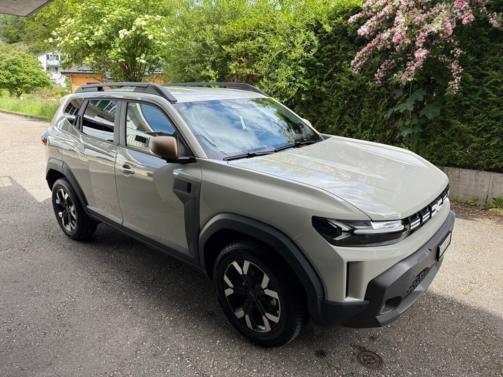 Dacia Duster 1.6 Hybrid Extreme Dacia Duster 1.6 Hybrid Extreme