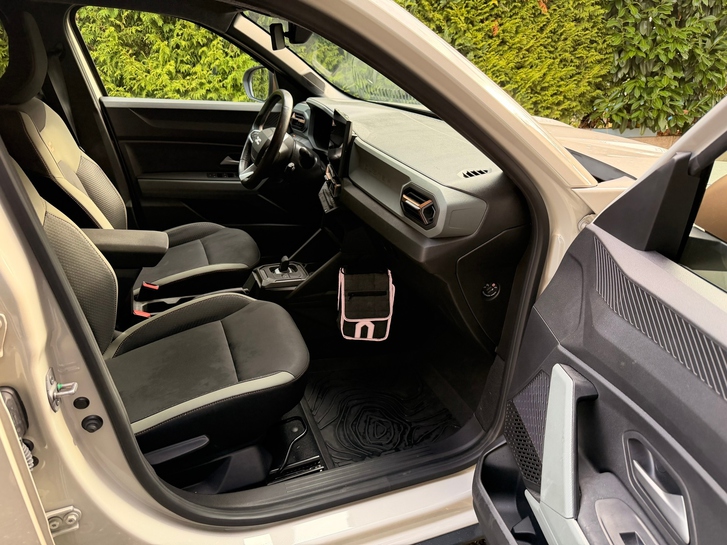 Dacia Duster 1.6 Hybrid Extreme - Komfort & Sicherheit Dacia Dacia Duster 1.6 Hybrid Extreme