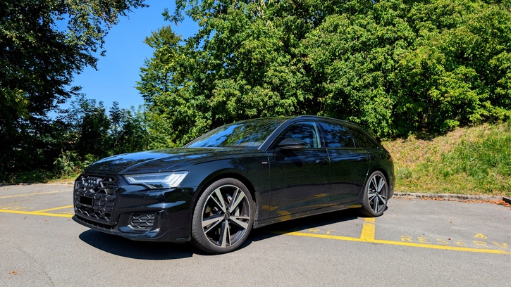 Audi A6 Avant 2.0 50 TFSI e S Line quattro S-Tronic Audi A6 Avant 2.0 50 TFSI e S Line quattro S-Tronic