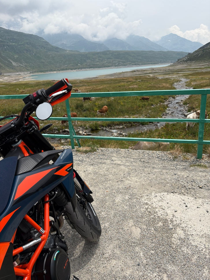 KTM SMC 690 R ABS, neuwertig, top ausgestattet KTM KTM SMC 690 R ABS