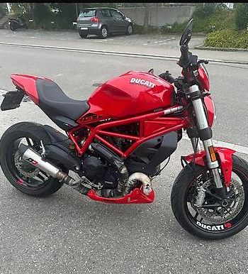 Ducati Monster 797 - Perfekte Einsteiger-Motorrad DUCATI DUCATI Monster 797 (35kW)