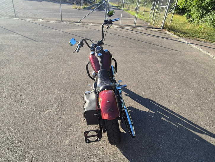 HARLEY-DAVIDSON FXDB Dyna Street Bob zu verkaufen HARLEY-DAVIDSON HARLEY-DAVIDSON FXDB Dyna Street Bob ABS