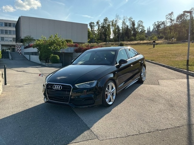 Audi A3 Limousine 1.8 T FSI quattro in Schweiz kaufen Audi Audi A3 Limousine 1.8 T FSI Attraction quattro S-Tronic