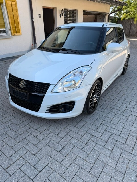 Suzuki Swift 1.2 GL Indigo Suzuki Swift 1.2 GL Indigo