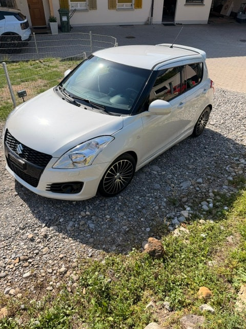 Suzuki Swift 1.2 GL Indigo - Top gepflegt, bereit Suzuki Suzuki Swift 1.2 GL Indigo