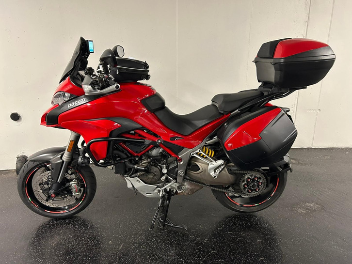 DUCATI Multistrada 1200 S DUCATI Multistrada 1200 S
