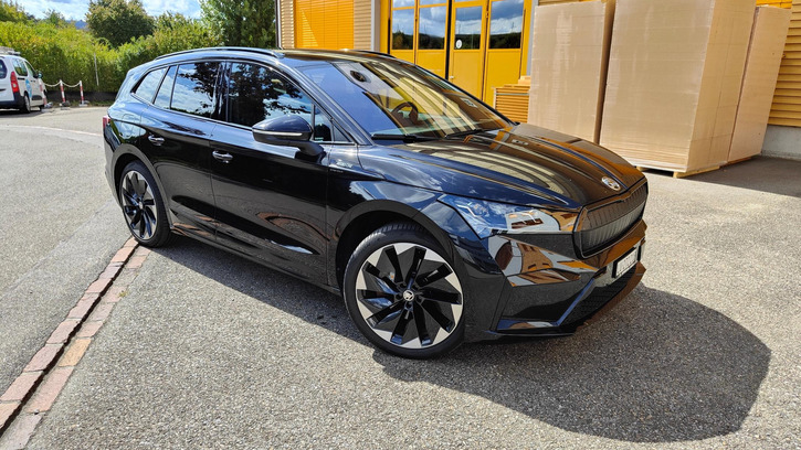 Skoda Enyaq iV 80x SportLine Skoda Enyaq iV 80x SportLine