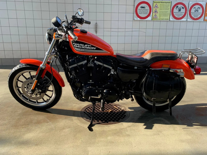 HARLEY-DAVIDSON XL 883 Sportster Injection HARLEY-DAVIDSON XL 883 Sportster Injection