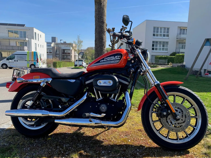 Harley-Davidson XL 883 Sportster zu verkaufen HARLEY-DAVIDSON HARLEY-DAVIDSON XL 883 Sportster Injection