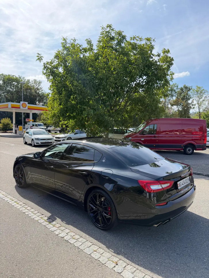 Maserati Quattroporte 3.0 V6 S Q4 - Luxus & Leistung Maserati Maserati Quattroporte 3.0 V6 S Q4