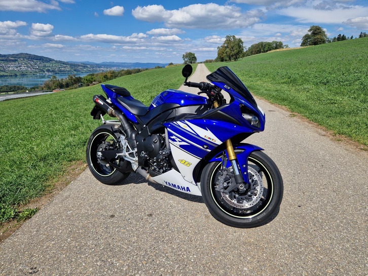 YAMAHA YZF-R1 50th Anniversary YAMAHA YZF-R1 50th Anniversary