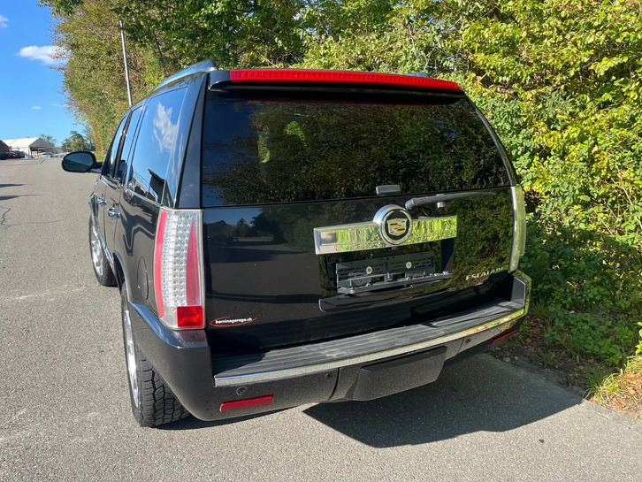 Cadillac Escalade 6.2 V8 Sport Luxury
