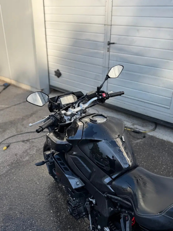 YAMAHA MT-10 ABS 2016 - Top Zustand, Jetzt Kaufen YAMAHA YAMAHA MT-10 ABS
