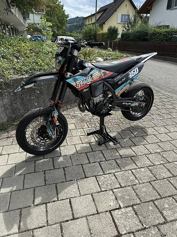 KTM 450 EXC-F KTM 450 EXC-F