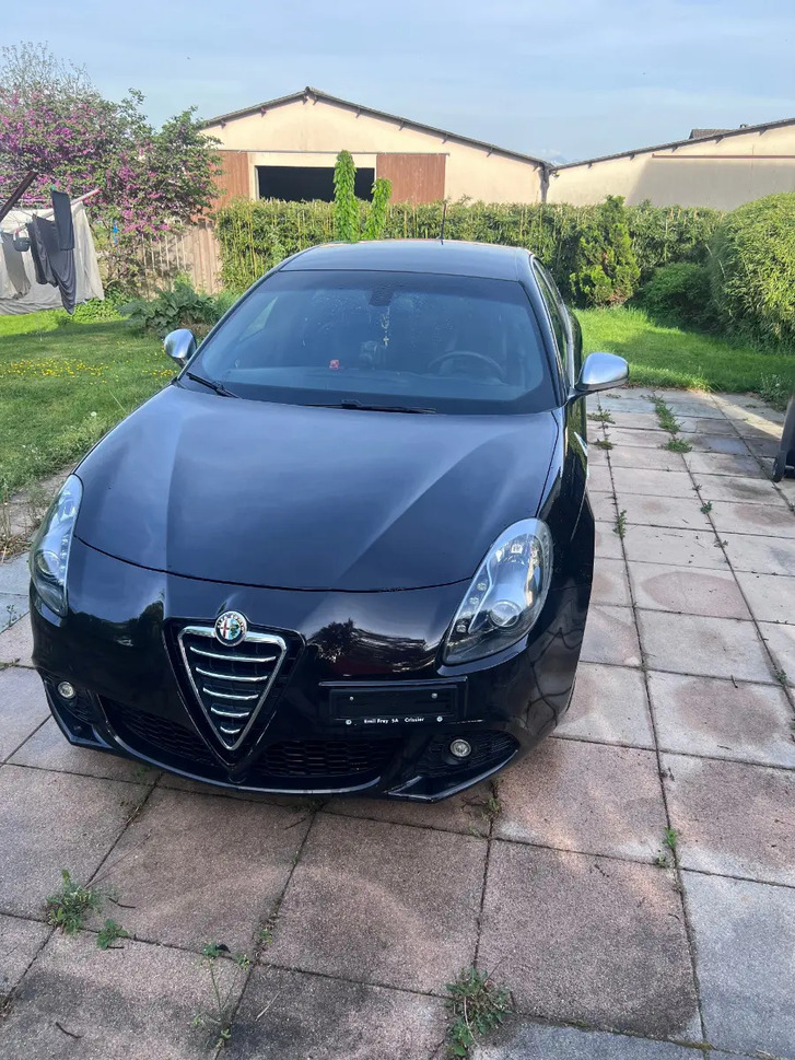 Alfa Romeo Giulietta Quadrifoglio Verde kaufen in CH Alfa Romeo Alfa Romeo Giulietta 1750 TBi Quadrifoglio Verde