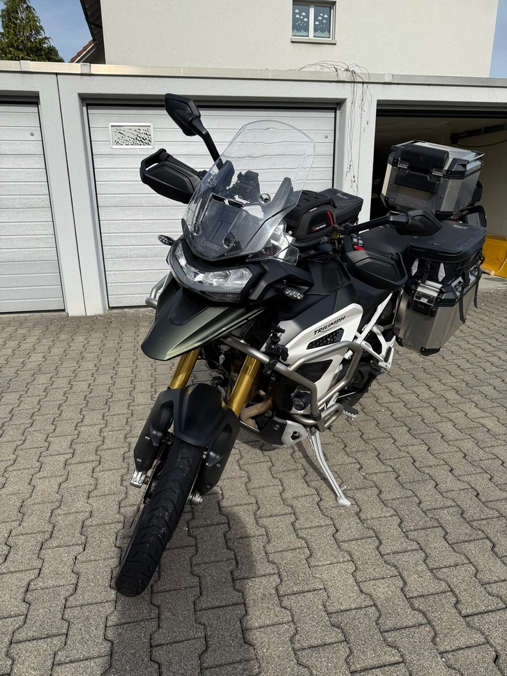 Triumph Tiger 1200 Rally Explorer: Top Zustand TRIUMPH TRIUMPH Tiger 1200 Rally Explorer