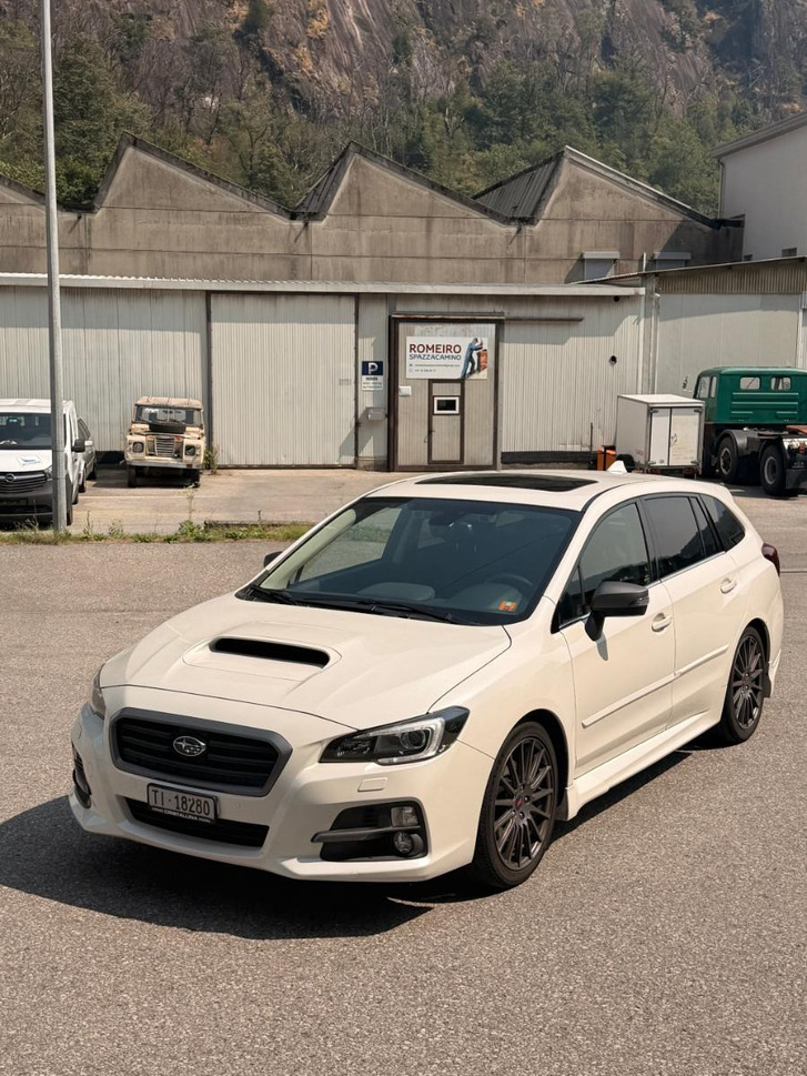 Subaru Levorg 1.6 DIT Luxury S Subaru Levorg 1.6 DIT Luxury S