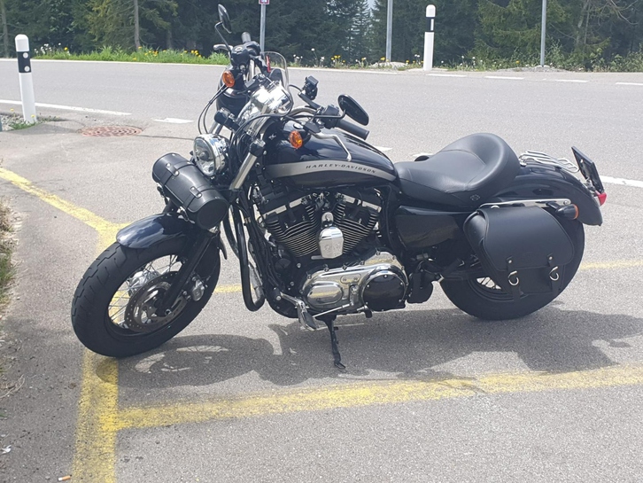 HARLEY-DAVIDSON XL 1200 C Sportster Custom ABS HARLEY-DAVIDSON XL 1200 C Sportster Custom ABS