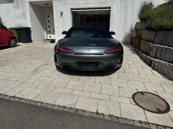 Mercedes-Benz AMG GT R190 Roadster: Luxus pur Mercedes-Benz Mercedes-Benz AMG GT R190 Roadster AMG GT C