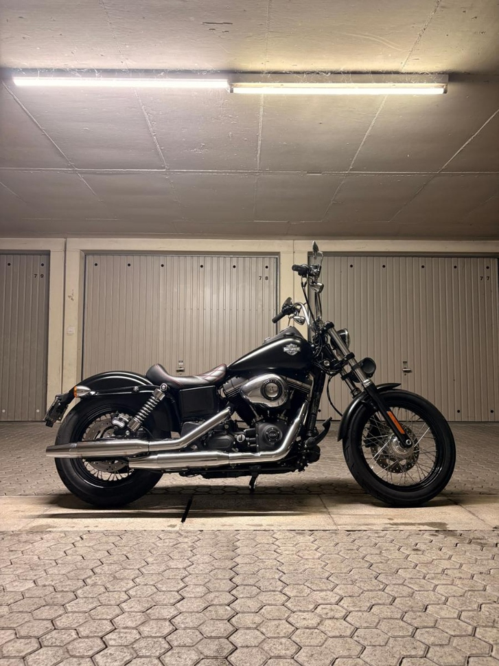HARLEY-DAVIDSON FXDB Dyna Street Bob 103 ABS