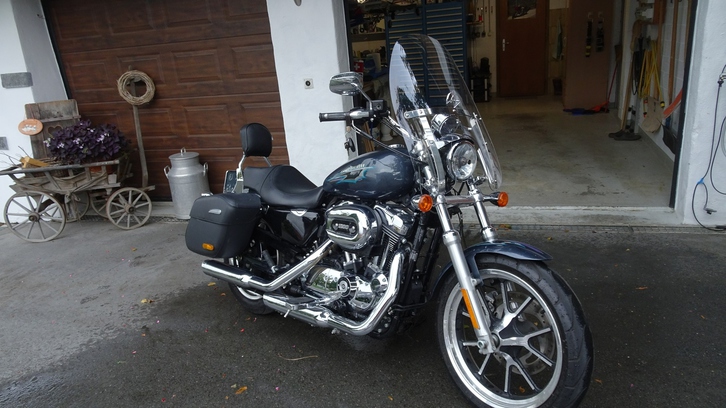 Harley-Davidson XL 1200 C Sportster Superlow ABS HARLEY-DAVIDSON HARLEY-DAVIDSON XL 1200 C Sportster Superlow ABS