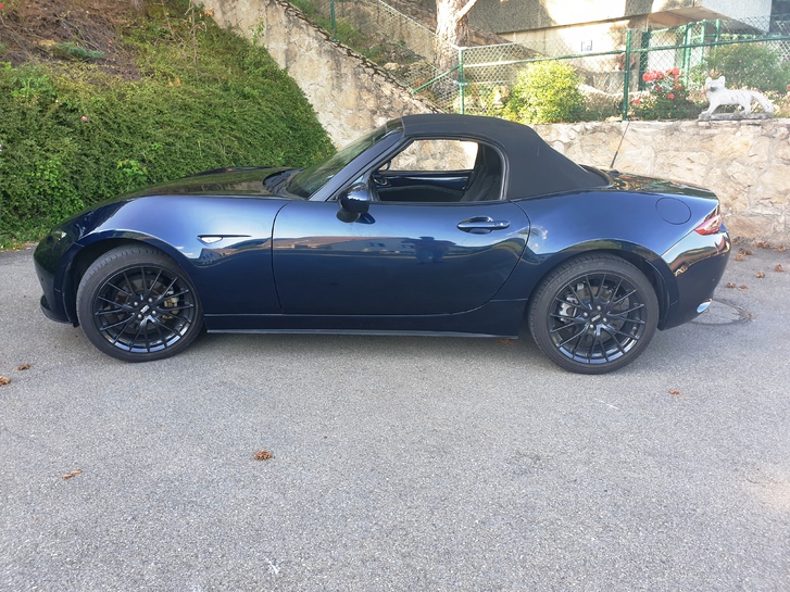 Mazda MX-5 2.0 Revolution