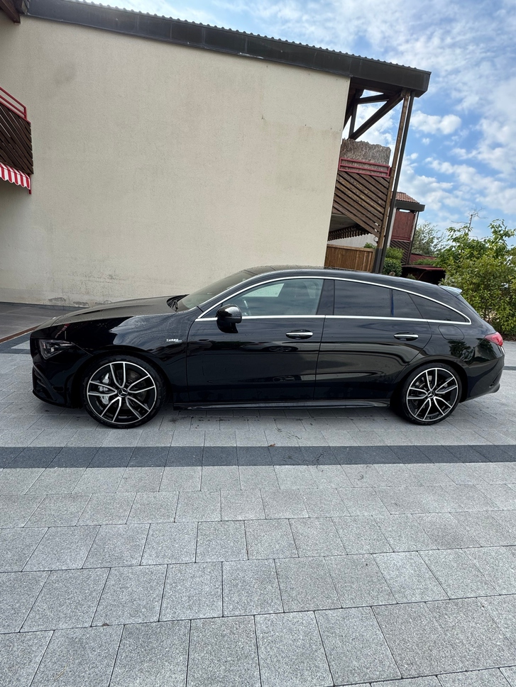 Mercedes-Benz CLA-Klasse X118 Shooting Brake CLA 35 AMG 4matic