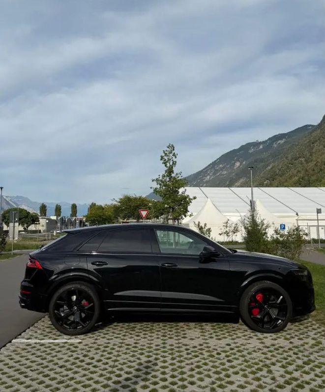 Audi RS Q8 SUV 4.0 V8 TFSI quattro T-Tronic