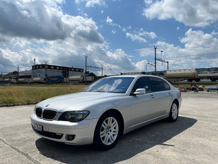 BMW 7er Reihe E66 760Li V12 BMW 7er Reihe E66 760Li V12