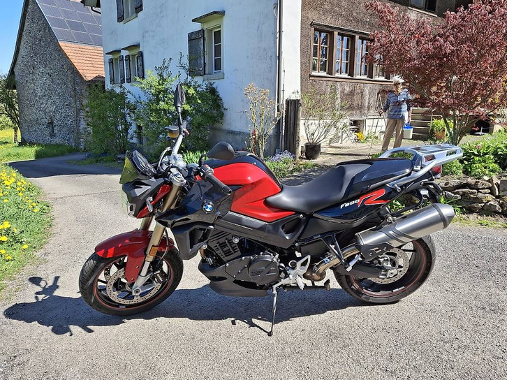 BMW F 800 R BMW F 800 R