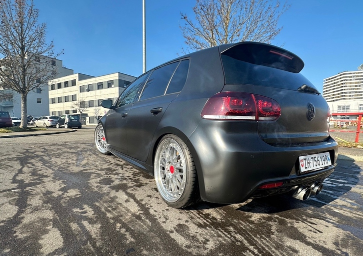 Sportlicher VW Golf 6 R TSI DSG 4Motion zu verkaufen VW VW Golf VI 2.0 TSI R DSG 4motion