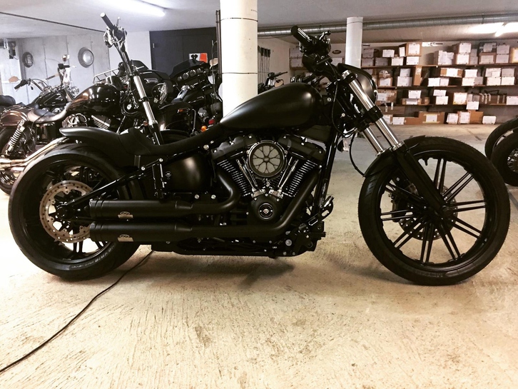 Harley-Davidson Breakout 114 Custom kaufen HARLEY-DAVIDSON HARLEY-DAVIDSON FXBRS Breakout 114