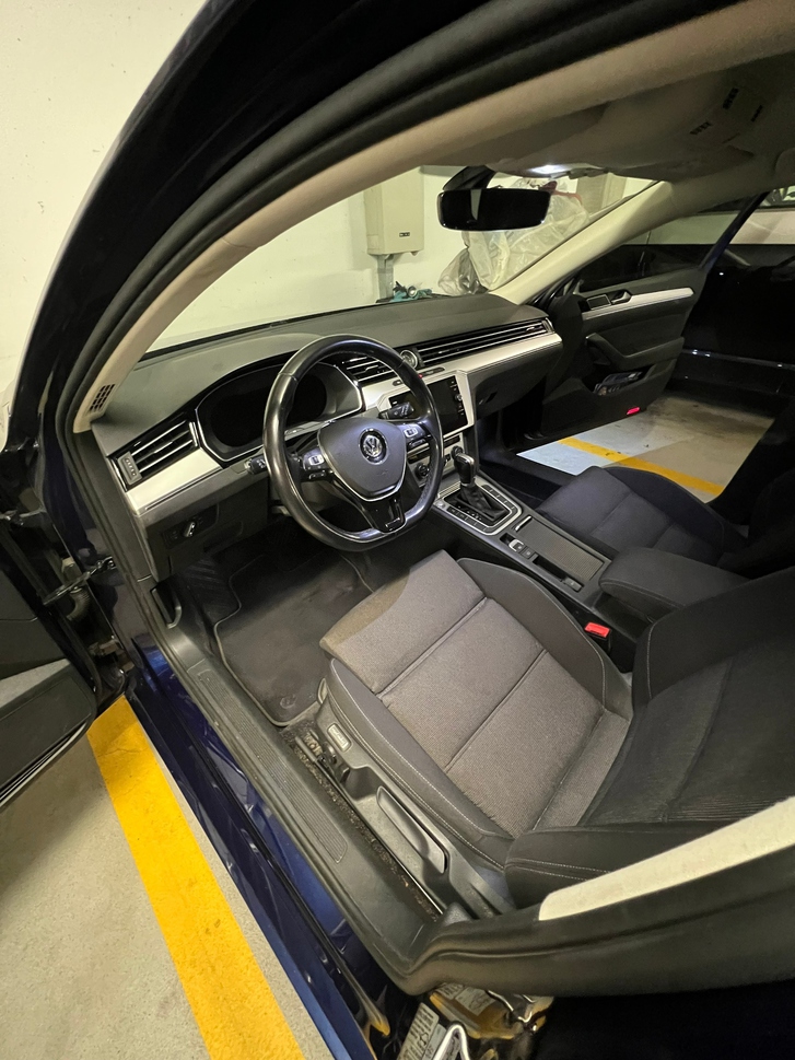 VW Passat Variant 1.6 TDI DSG - Sparsam & Komfortabel VW VW Passat Variant 1.6 TDI Comfortline DSG