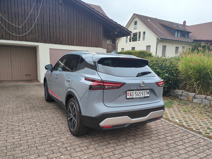 Nissan Qashqai Tekna+ 4x4 â Top Zustand, 2026 Nissan Nissan Qashqai 1.3 DIG-T Tekna+ 4x4
