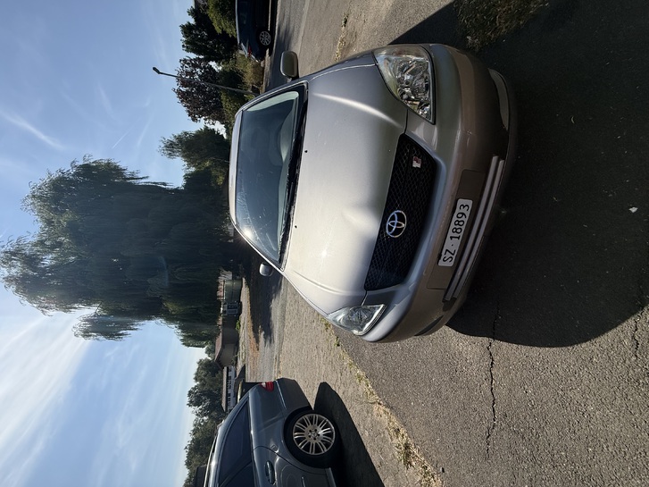 Sportlicher Toyota Corolla 1.8 VVTL-i TS, top Zustand Toyota Toyota Corolla 1.8 VVTL-i TS
