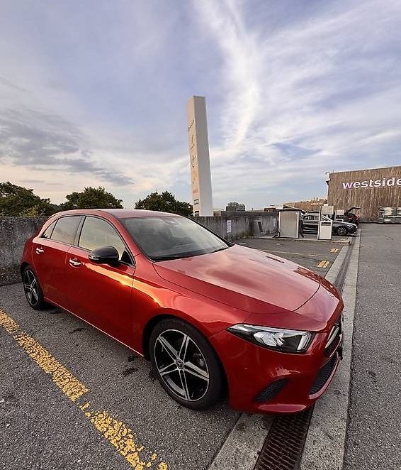 Mercedes-Benz A 180 W177 Night Star, Rot, 2021 Mercedes-Benz Mercedes-Benz A-Klasse W177 A 180 Night Star