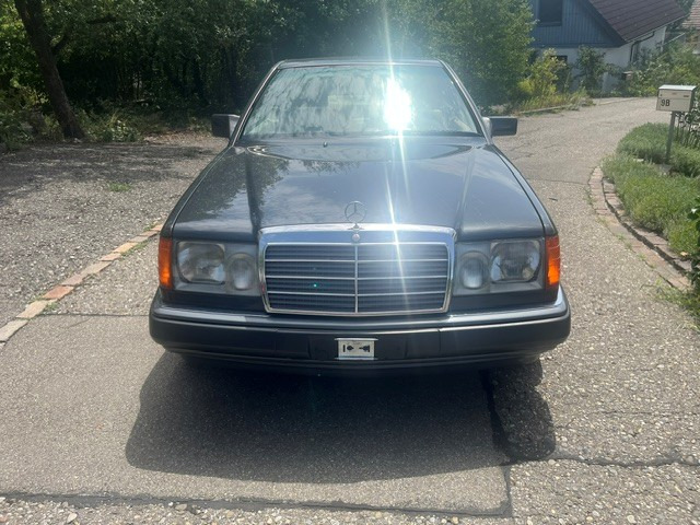Mercedes-Benz C124 Coup 300 CE - Veteraneneintrag Mercedes-Benz Mercedes-Benz C124 Coupé 300 CE