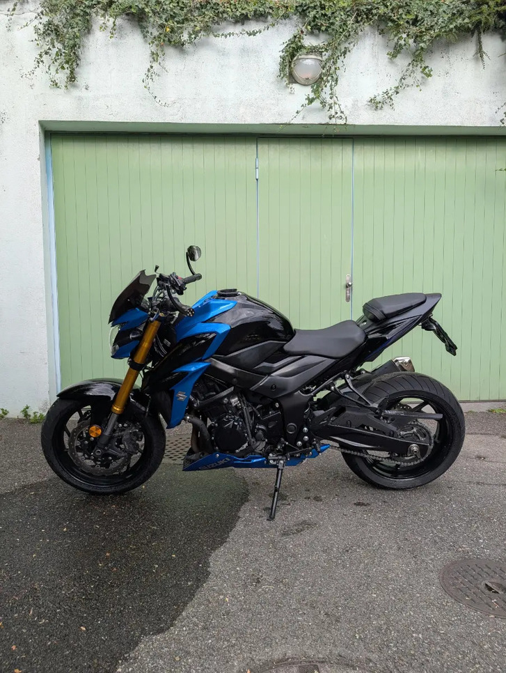 SUZUKI GSX-S 750 ABS - Top gepflegt, Erstbesitz SUZUKI SUZUKI GSX-S 750 ABS
