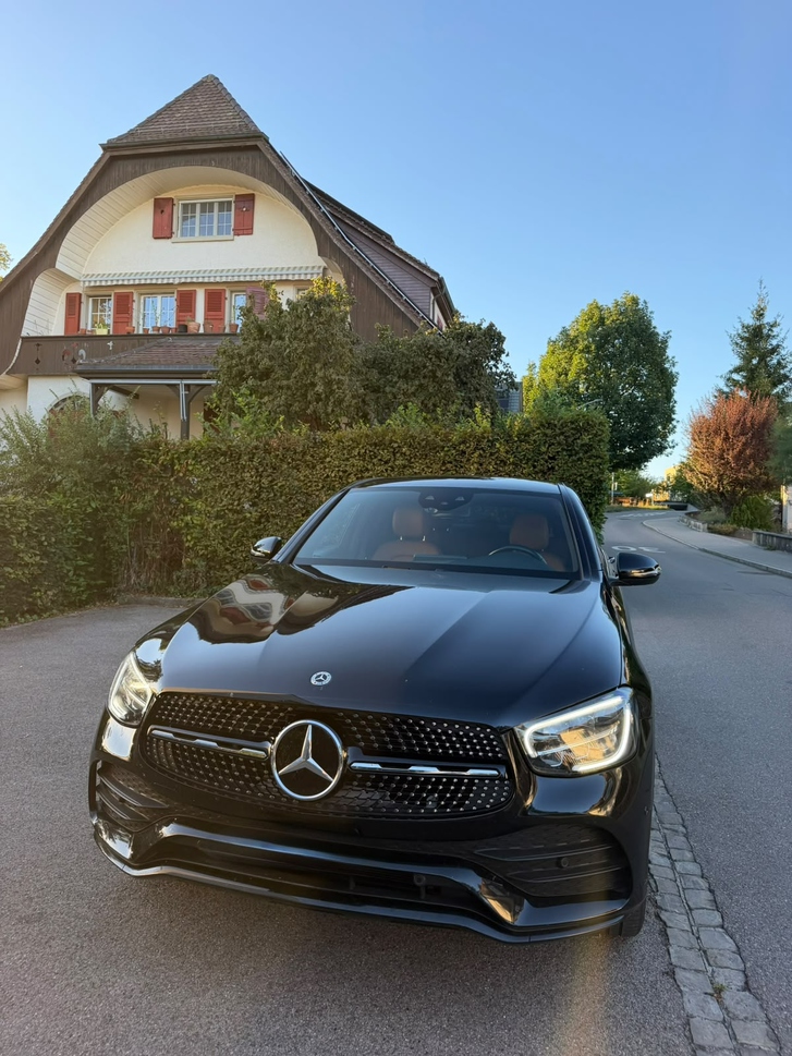 Mercedes GLC 220 d AMG Line â Luxus SUV Schweiz Mercedes-Benz Mercedes-Benz GLC-Klasse X253 GLC 220 d AMG Line 4m
