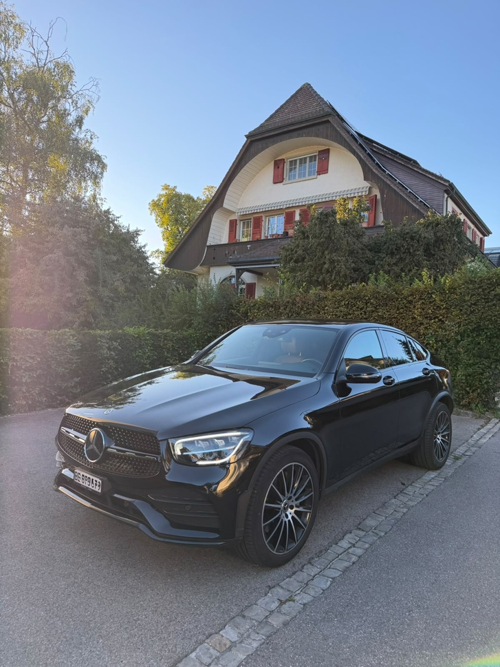 Mercedes GLC 220 d AMG Line â Luxus SUV Schweiz Mercedes-Benz Mercedes-Benz GLC-Klasse X253 GLC 220 d AMG Line 4m