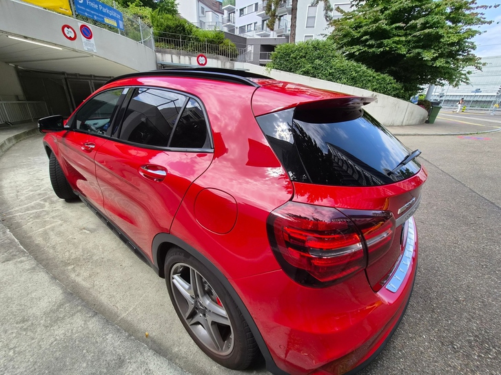 Mercedes-Benz GLA-Klasse X156 GLA 45 AMG 4m