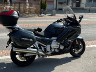 Yamaha XJR 1300