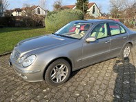 Mercedes-Benz E-Klasse W211 E 320 V6 4matic