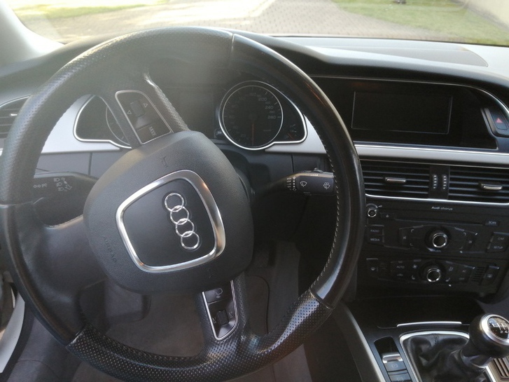 Audi  Audi 1