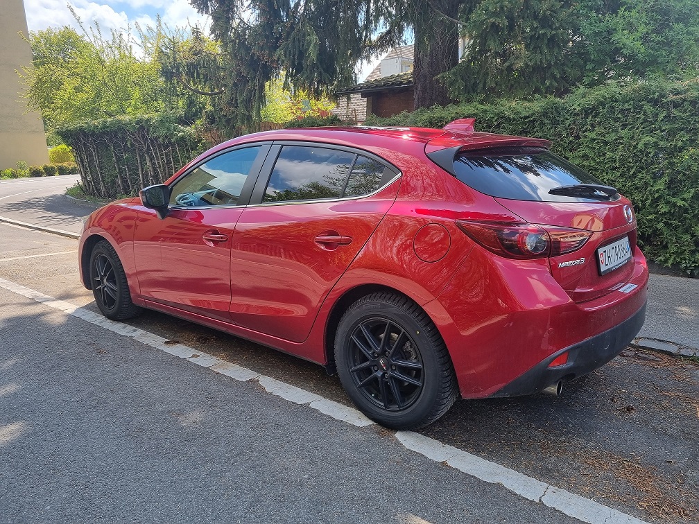 Mazda  Mazda 2