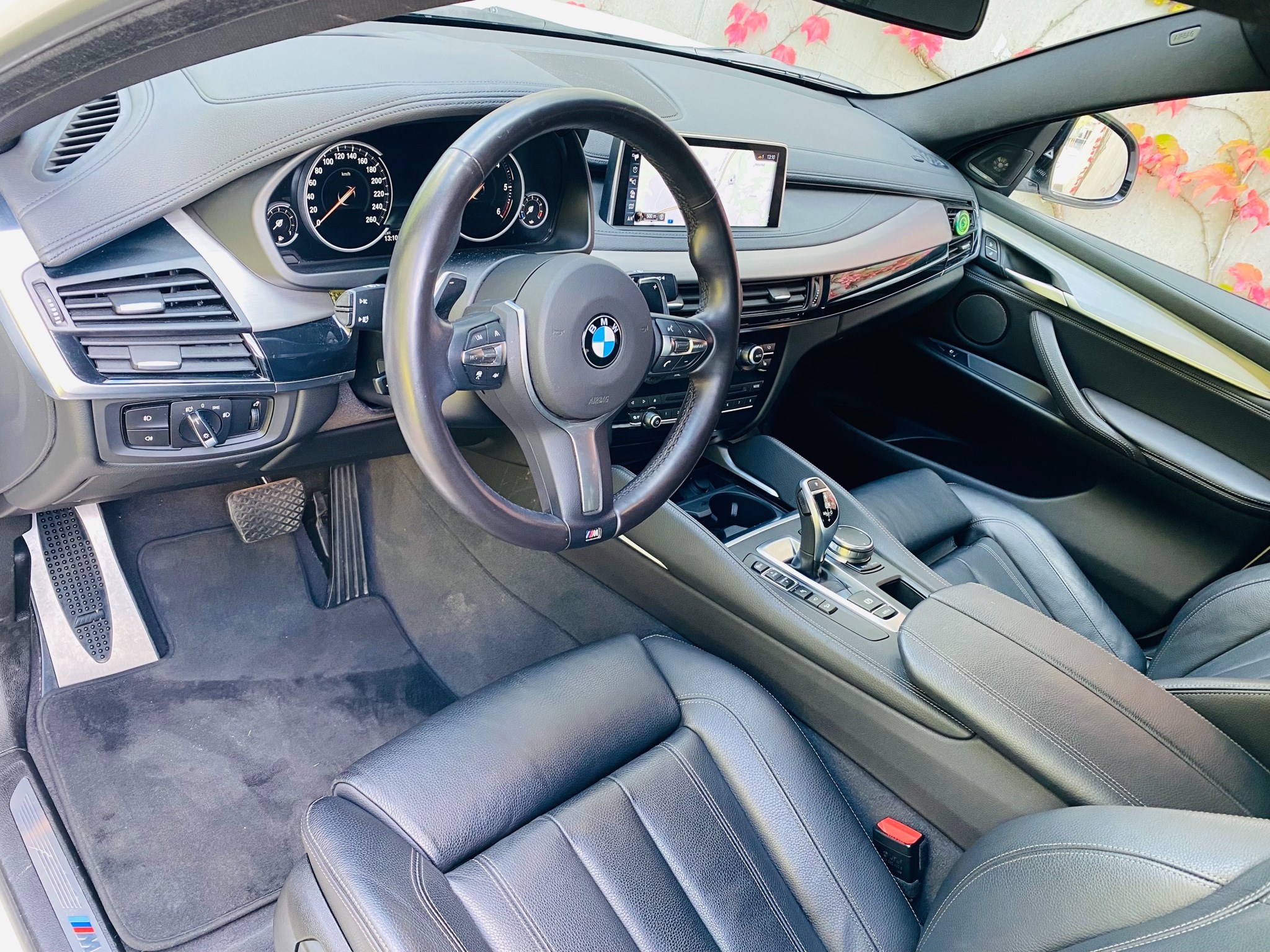 2017 BMW X6 xDrive 40d Steptronic BMW 4