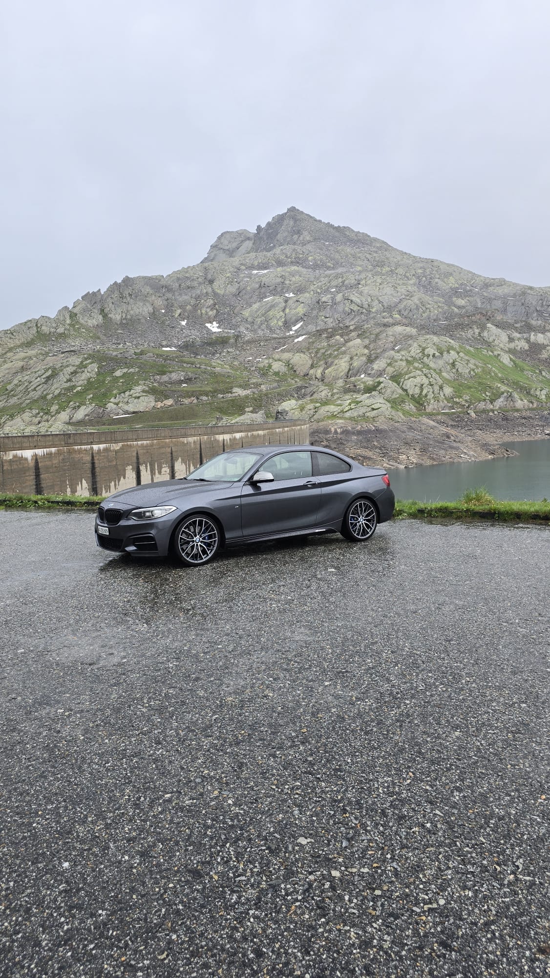 BMW M235i
