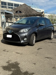Toyota Yaris 1.5 VVT-i Hybrid Trend e-CVT, 8fachbereift, Sparsam, gepflegt & ab MFK!